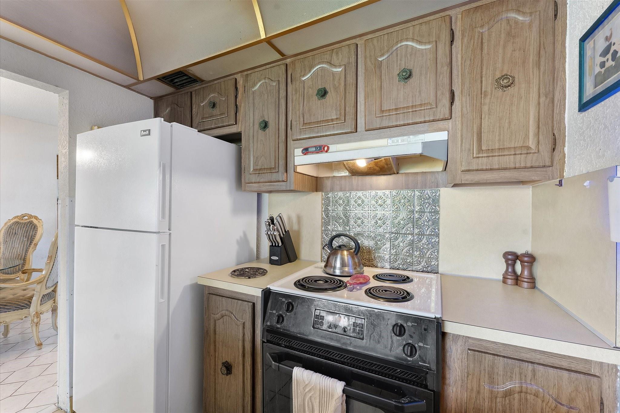 Lauderdale West 2 Sec 78- - Residential