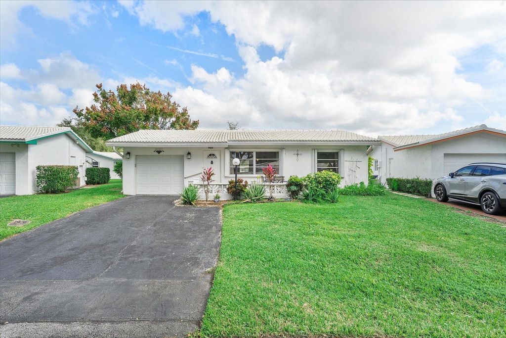 Photo of 1540 NW 85th Ave, Plantation, FL 33322 (MLS # F10542311)