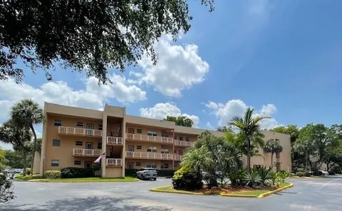8390 Lagos De Campo Blvd Unit 306, Tamarac, FL 33321 - MLS#: F10440892