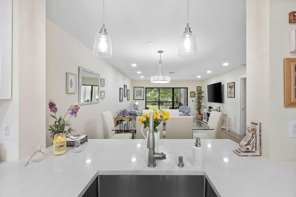 Photo of 42 Stratford Lane W #F, Boynton Beach, FL 33436 (MLS # R10968870)