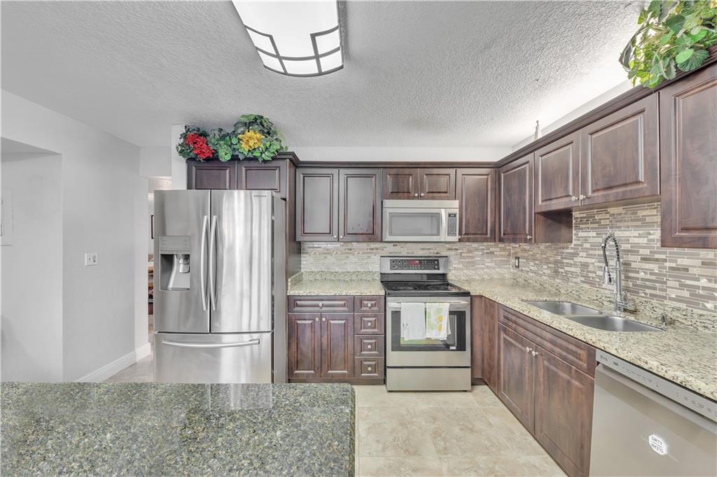 AZALEA - Residential