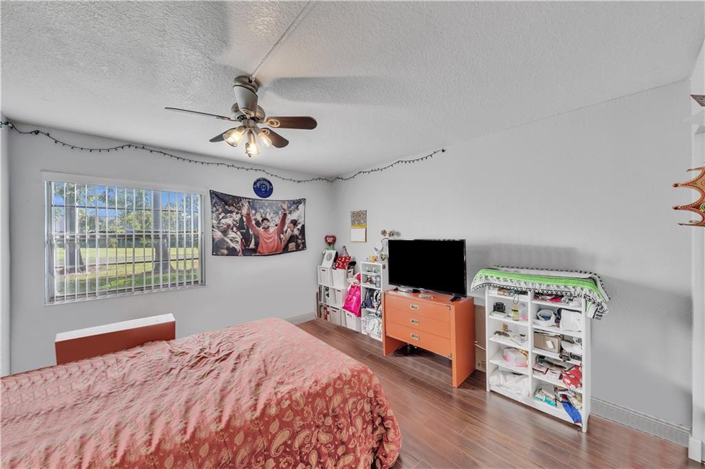 AZALEA - Residential