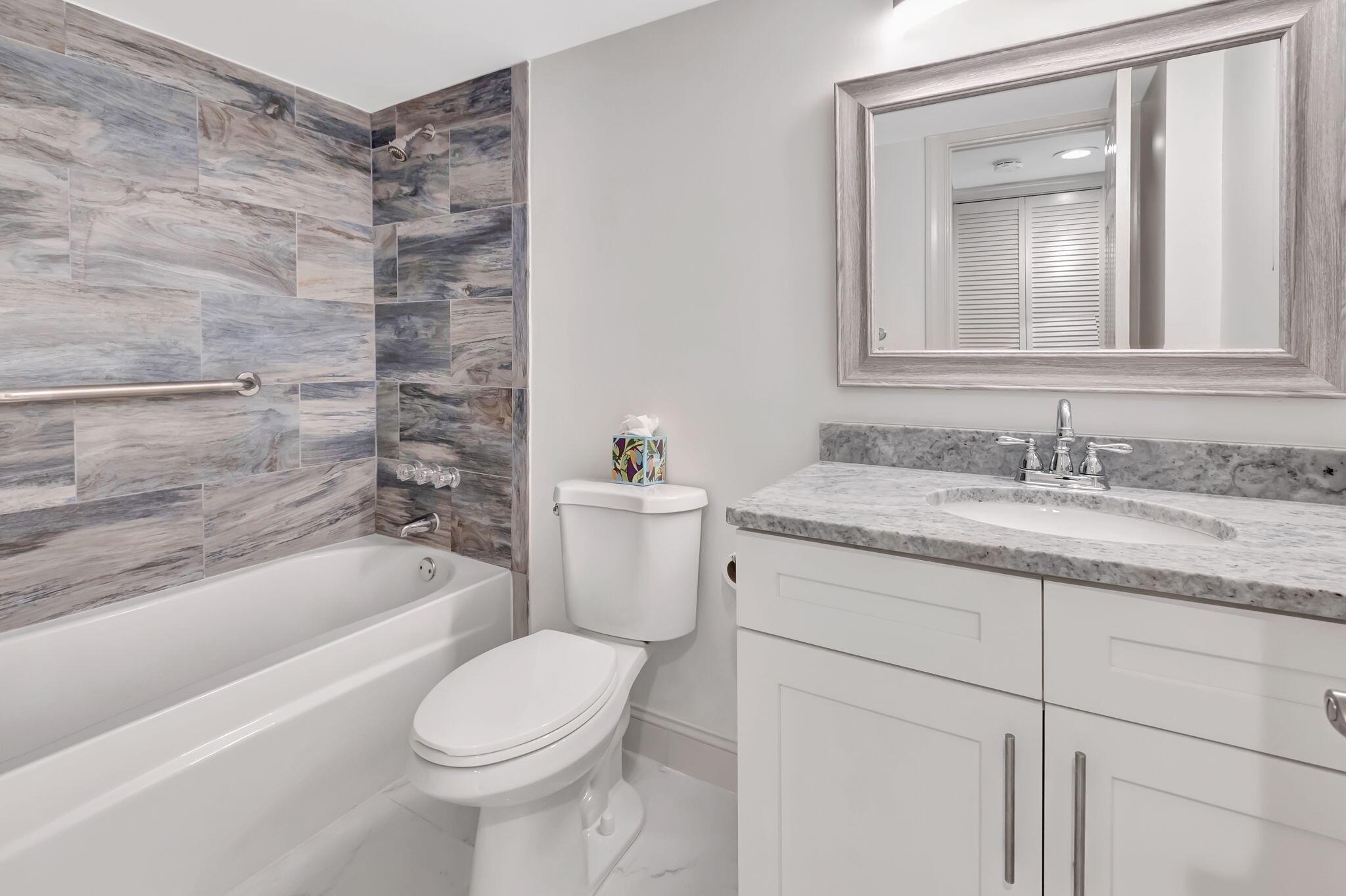 HUNTINGTON LAKES SEC ONE - Residential