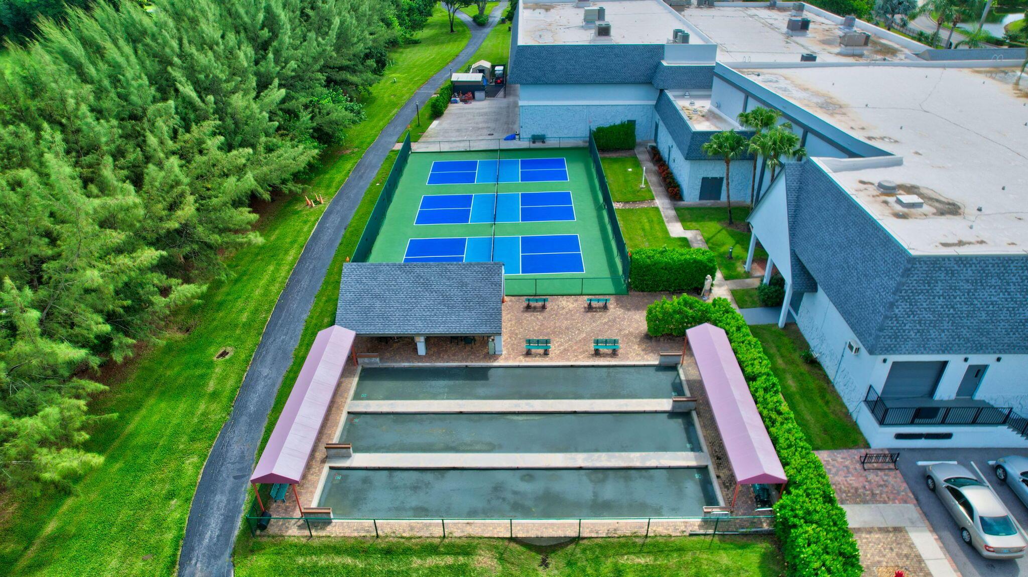 HUNTINGTON LAKES SEC ONE - Residential
