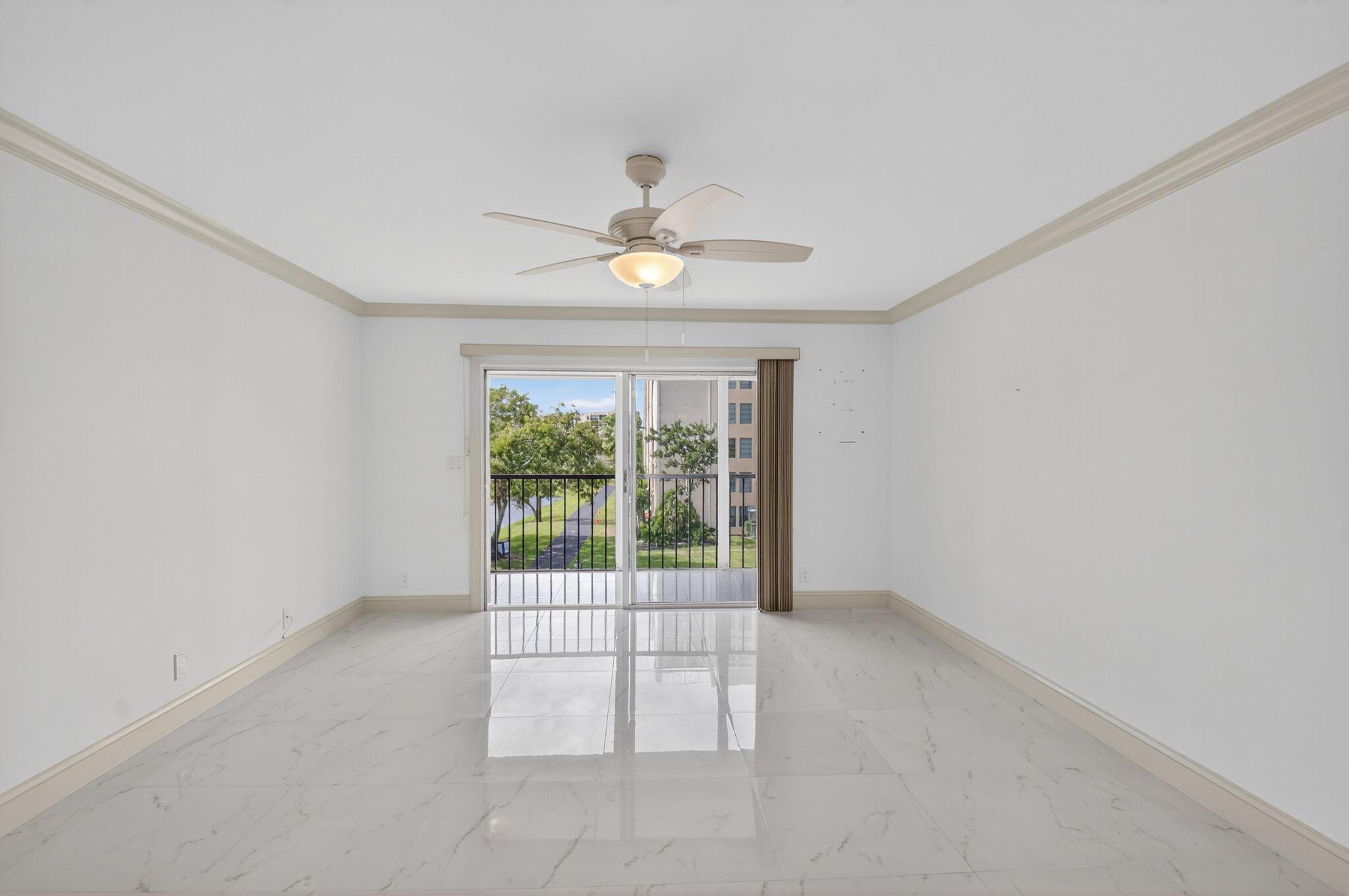 HUNTINGTON LAKES SEC ONE - Residential