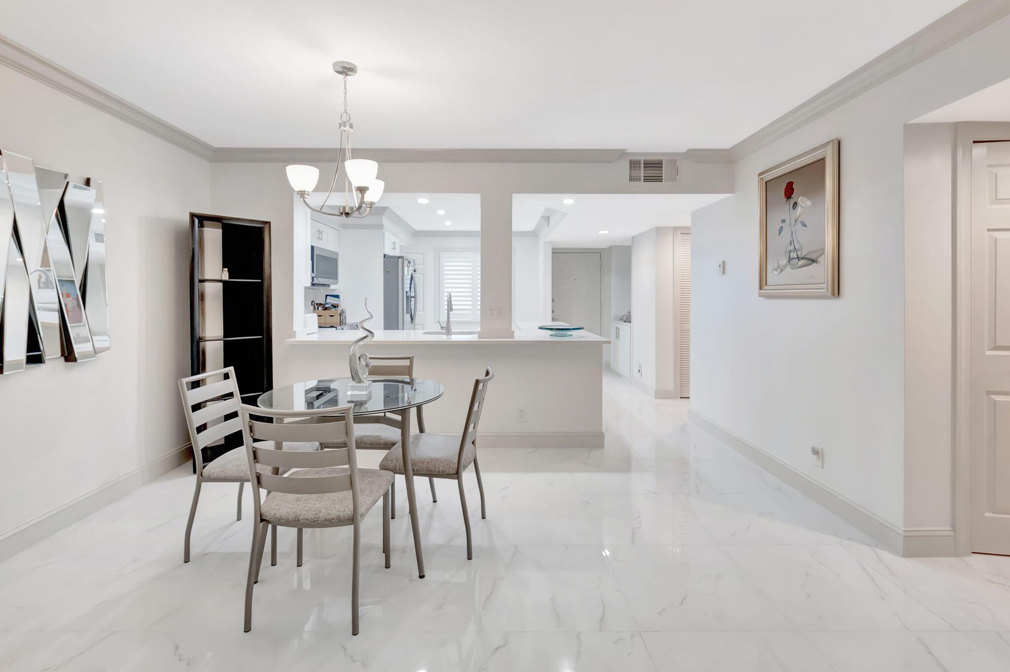 HUNTINGTON LAKES SEC ONE - Residential