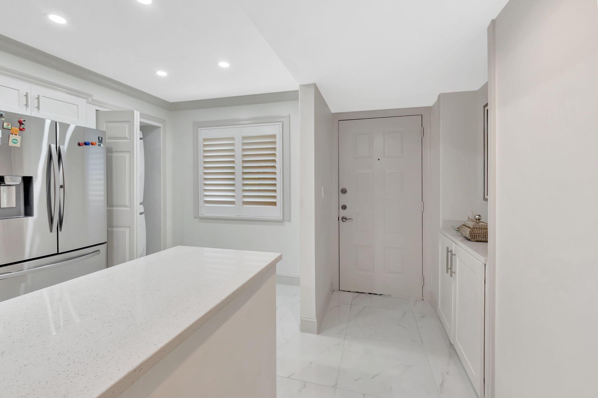 HUNTINGTON LAKES SEC ONE - Residential