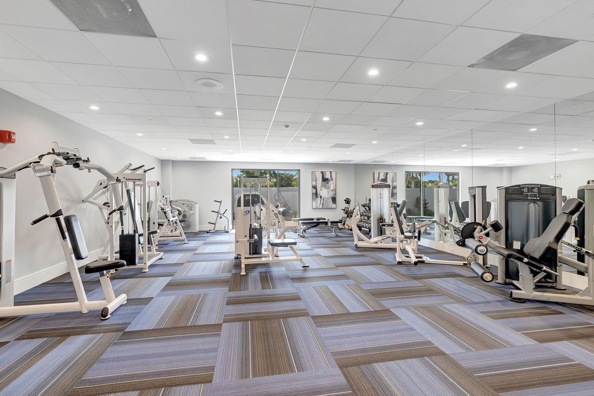 HUNTINGTON LAKES SEC ONE - Residential