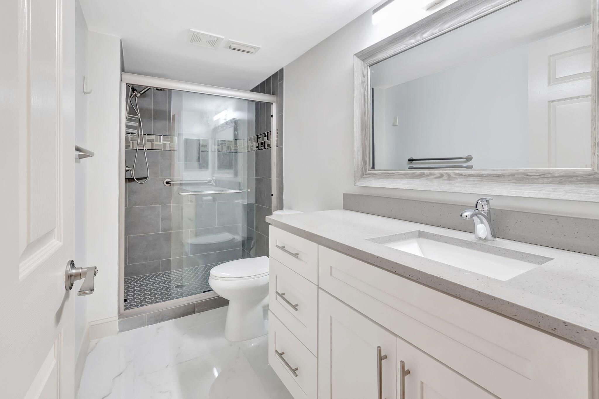 HUNTINGTON LAKES SEC ONE - Residential