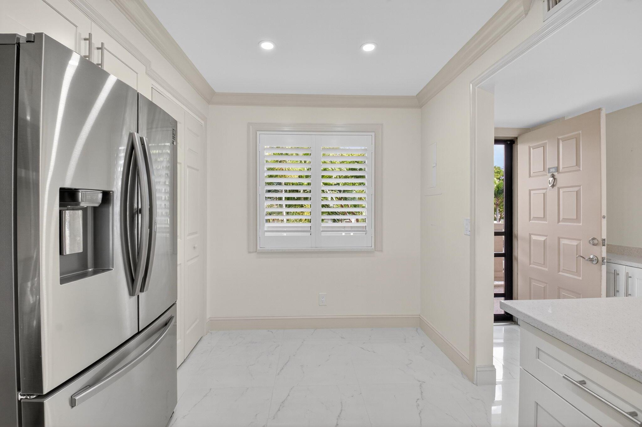 HUNTINGTON LAKES SEC ONE - Residential