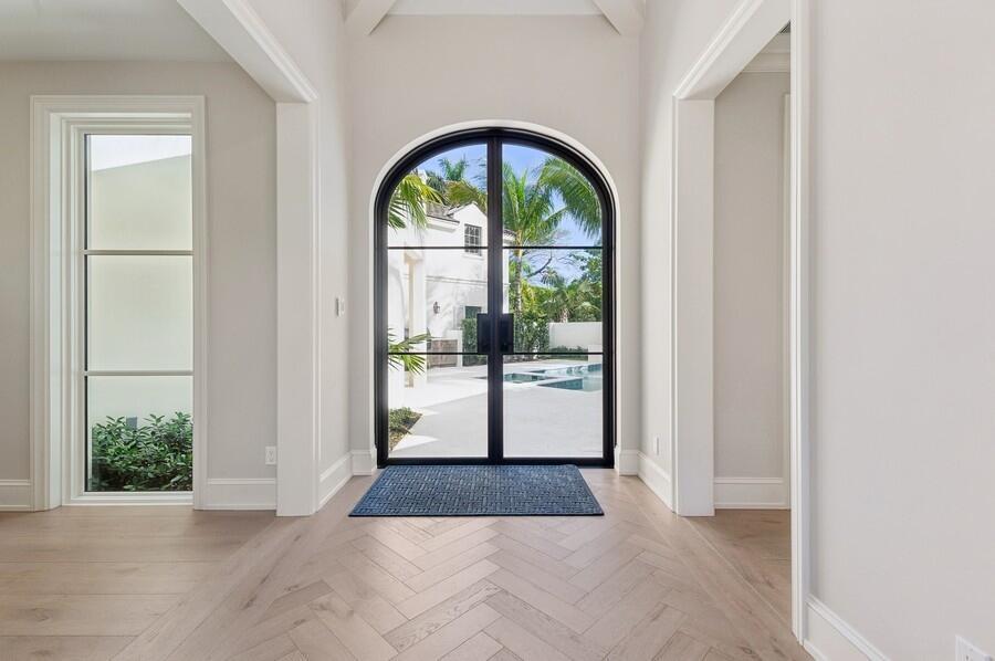 433 Antigua Lane