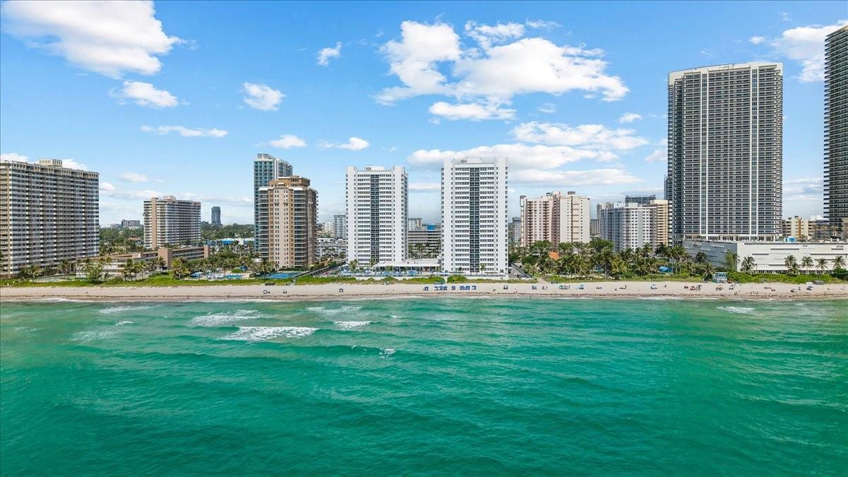 LA MER ESTATES EAST CONDO - Residential Lease