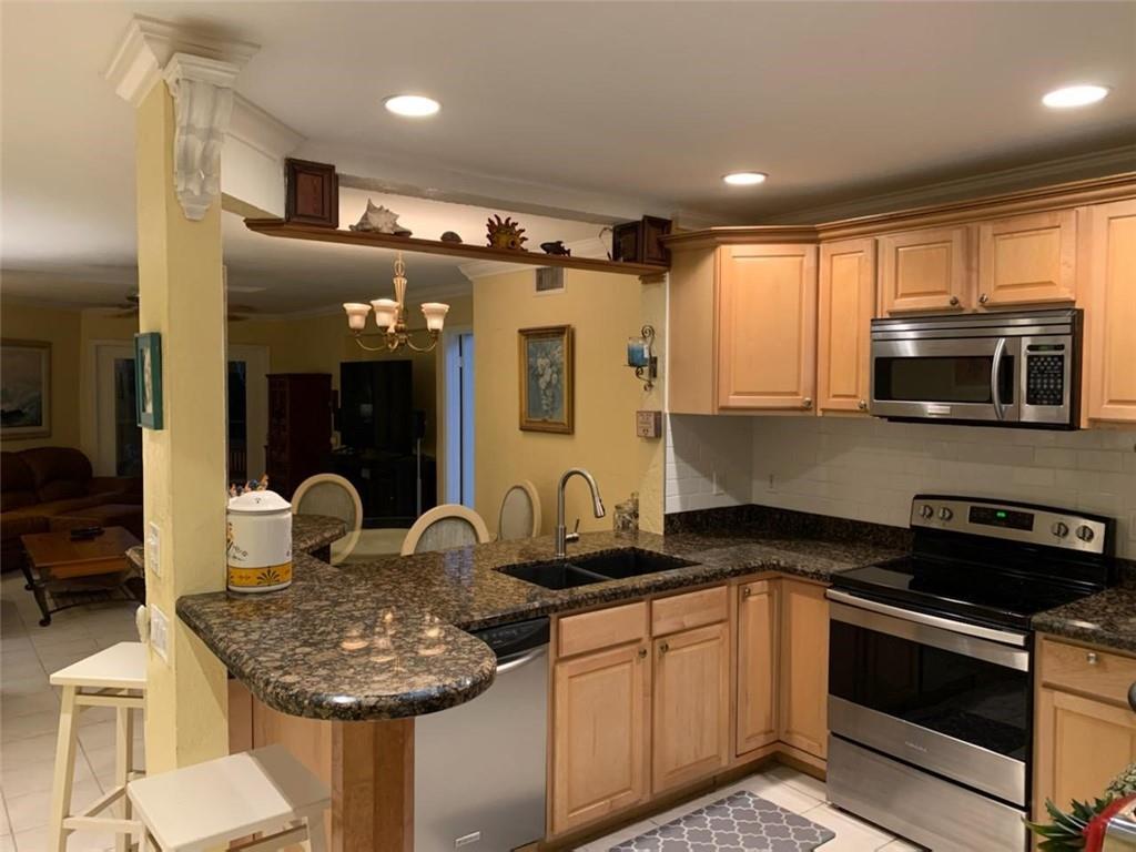 LEMANS CONDOMINIUM - Residential