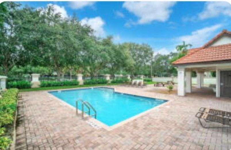 Darlington Park 176-94 B - Residential