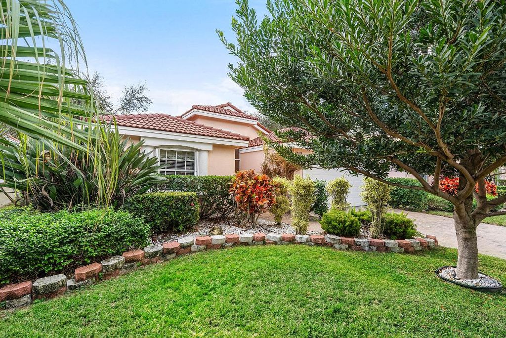 Photo of 7304 Modena Drive, Boynton Beach, FL 33437 (MLS # R11153574)