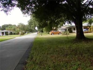 GROVE ESTATES SUB - Land