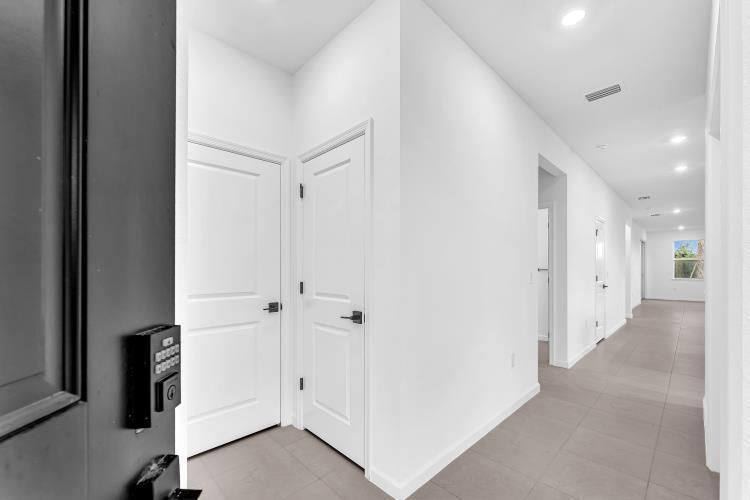Costa Pointe - Residential