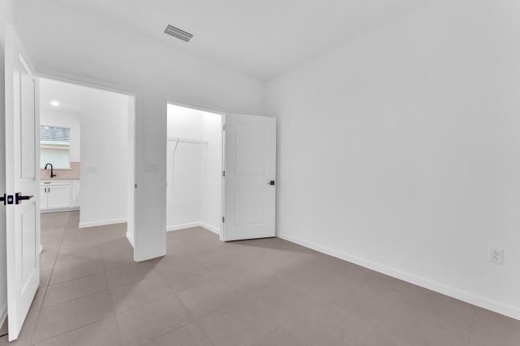 Costa Pointe - Residential