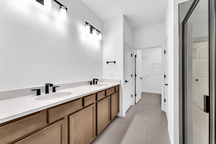 Costa Pointe - Residential