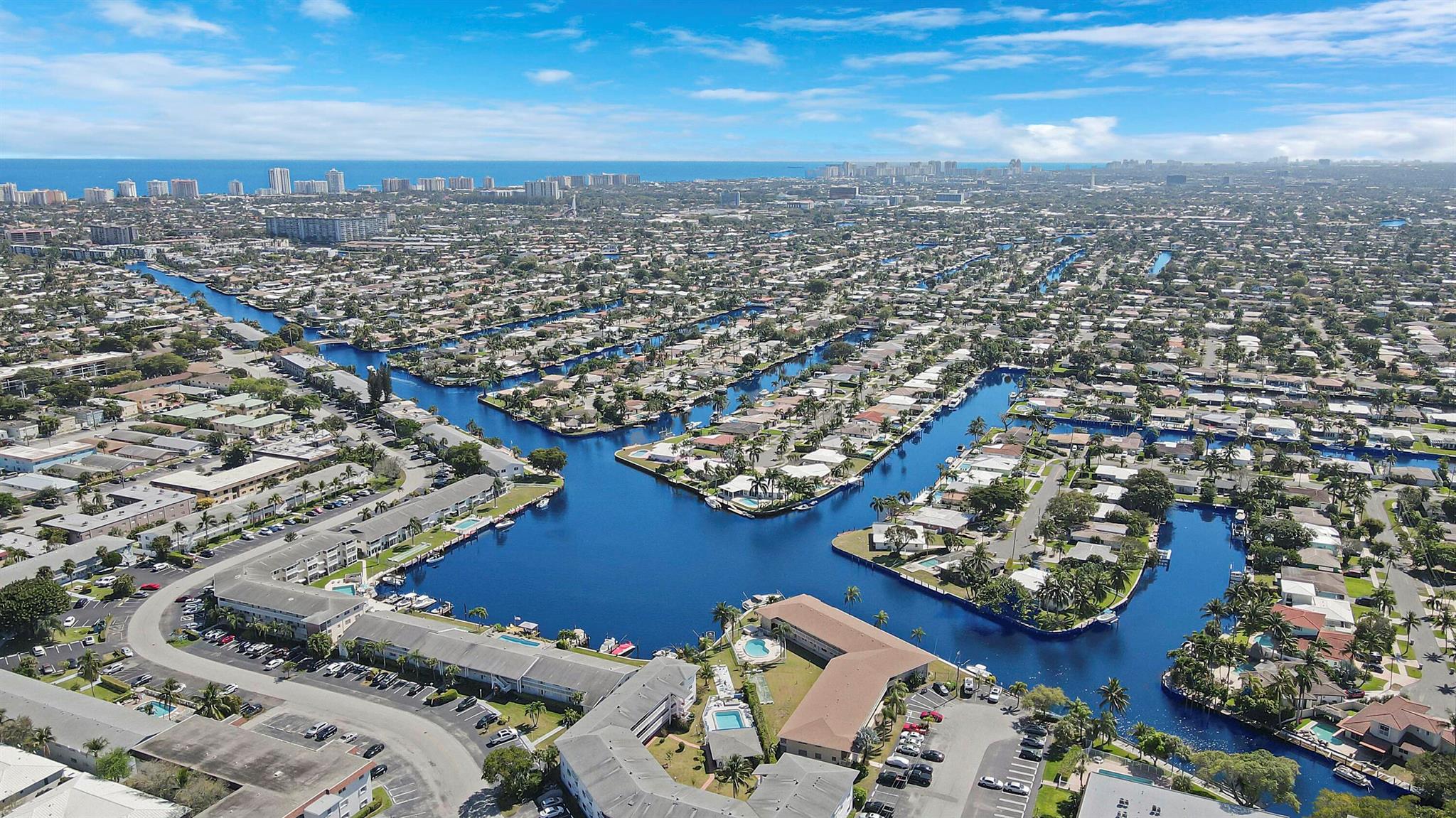 Lakeshore Lodge - Residential