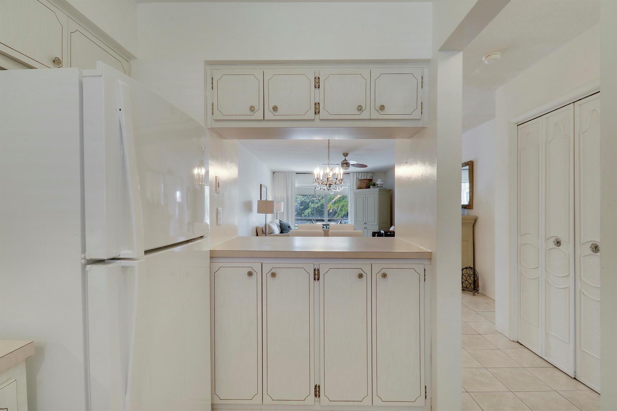 Lakeshore Lodge - Residential