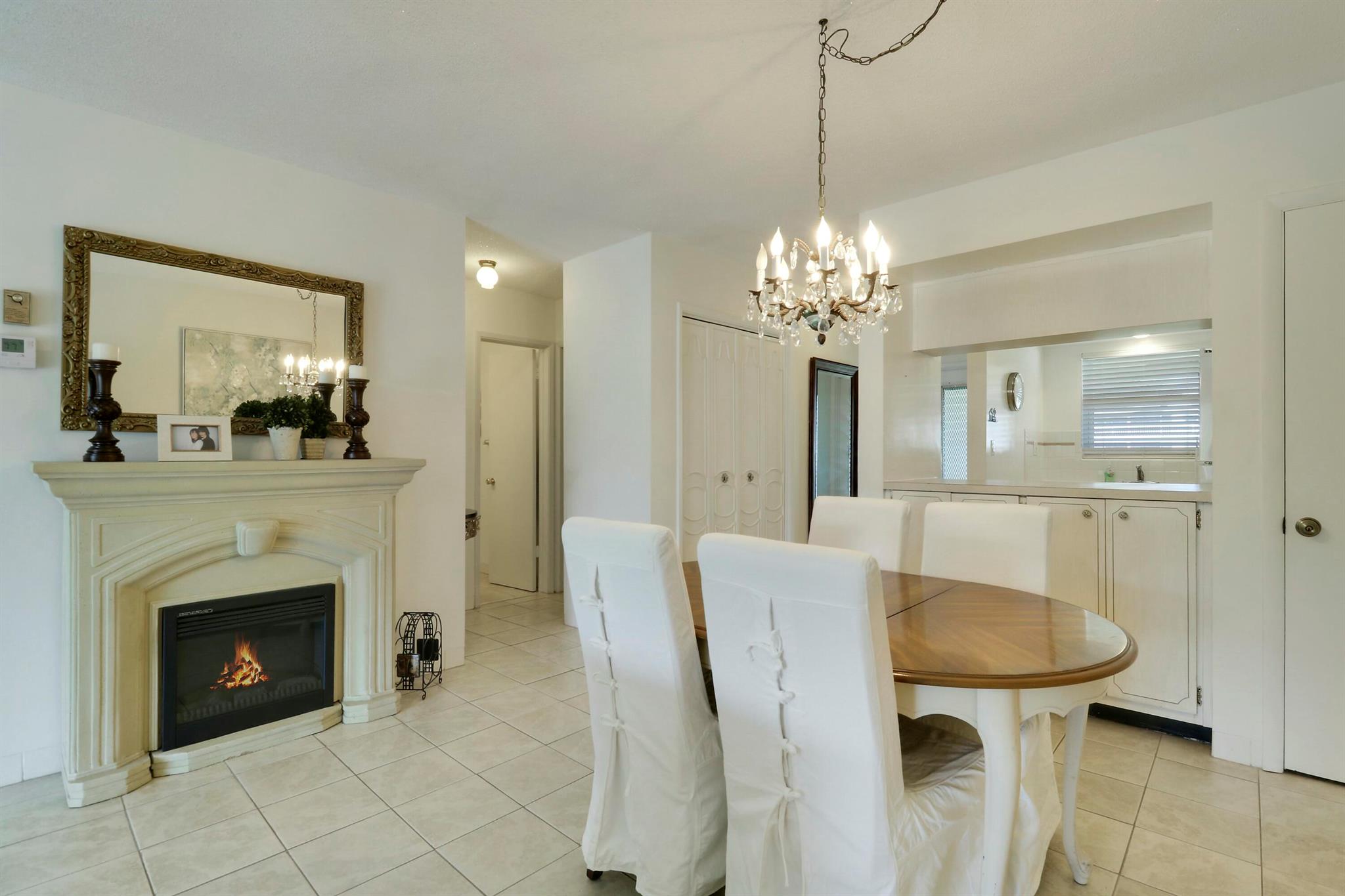 Lakeshore Lodge - Residential