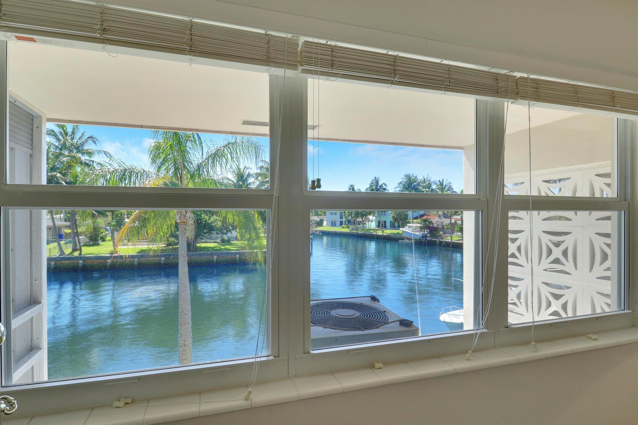 Lakeshore Lodge - Residential