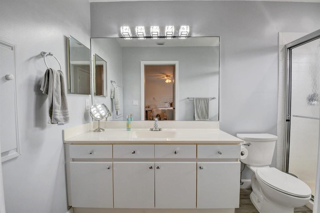 BANYANS - Residential