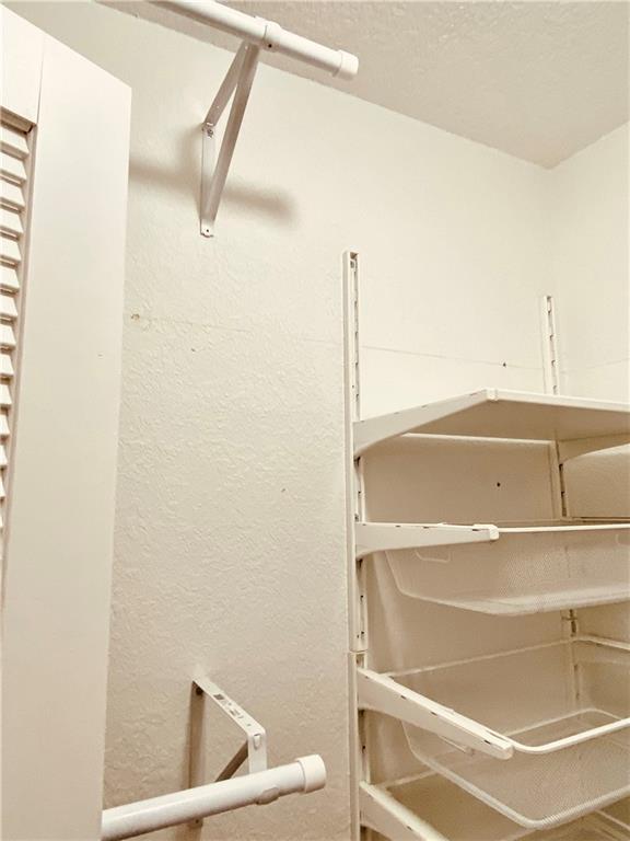 No 16 Palm-Aire Country C - Residential Lease