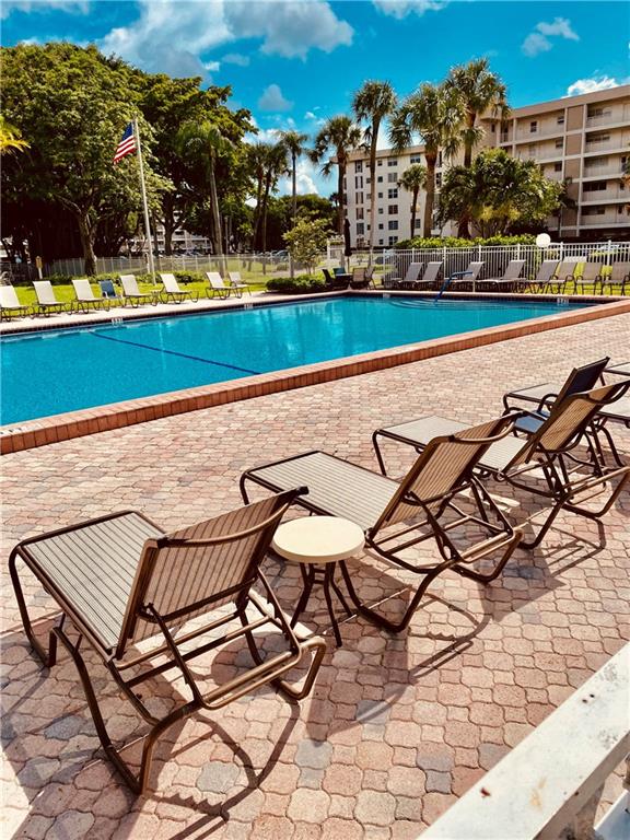 No 16 Palm-Aire Country C - Residential Lease