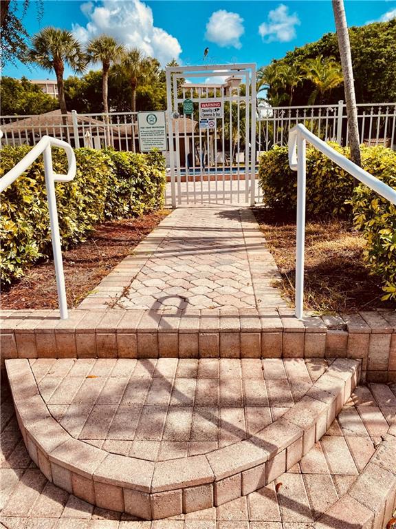 No 16 Palm-Aire Country C - Residential Lease