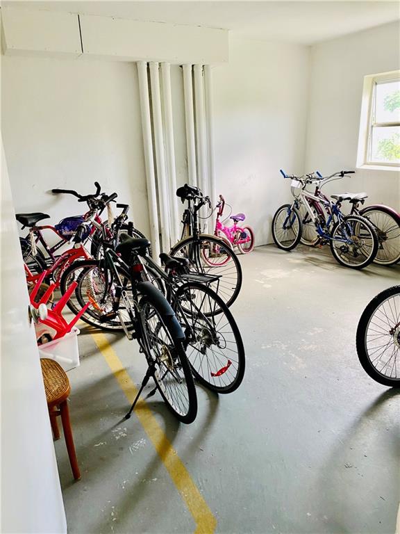 No 16 Palm-Aire Country C - Residential Lease