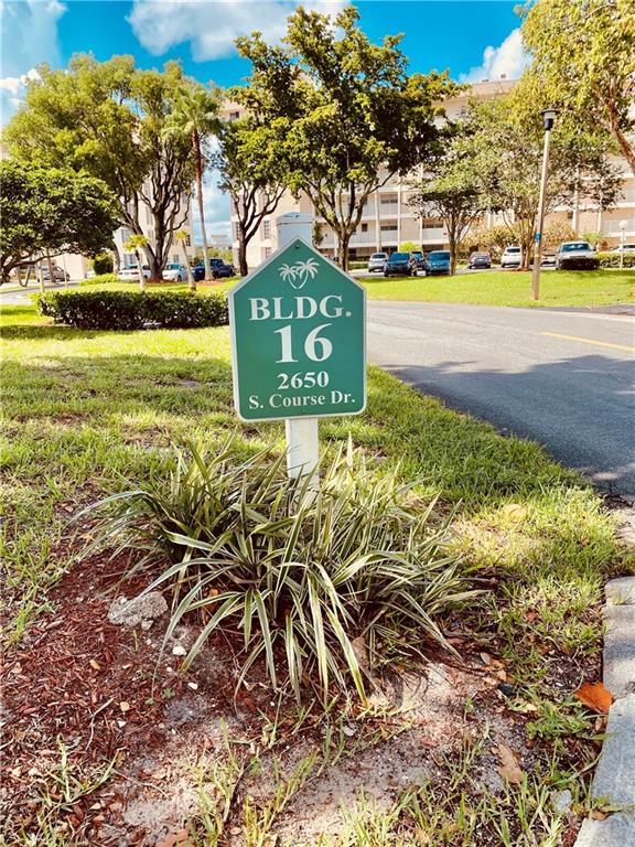 No 16 Palm-Aire Country C - Residential Lease