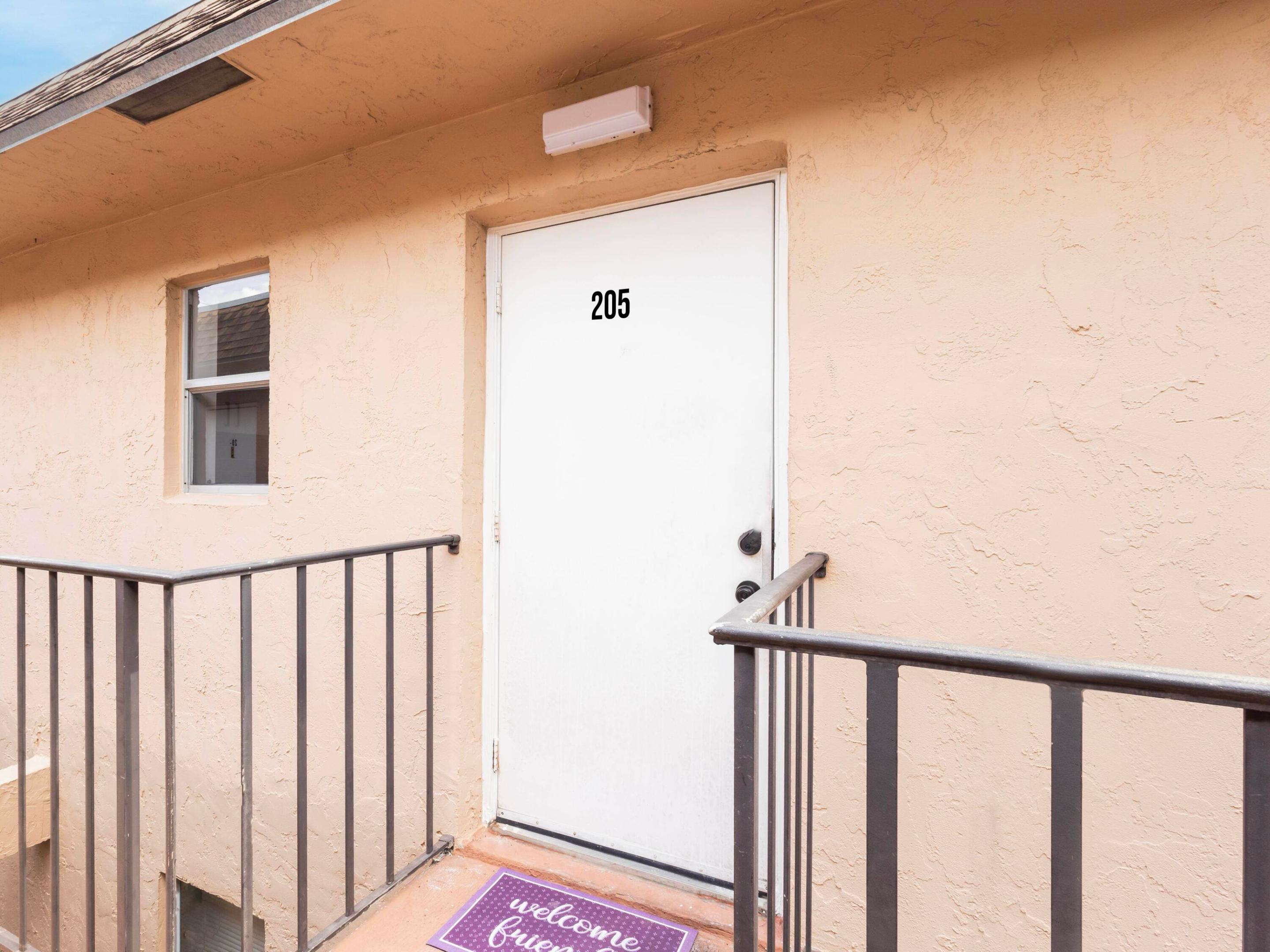 450 SW 2nd Avenue 2050