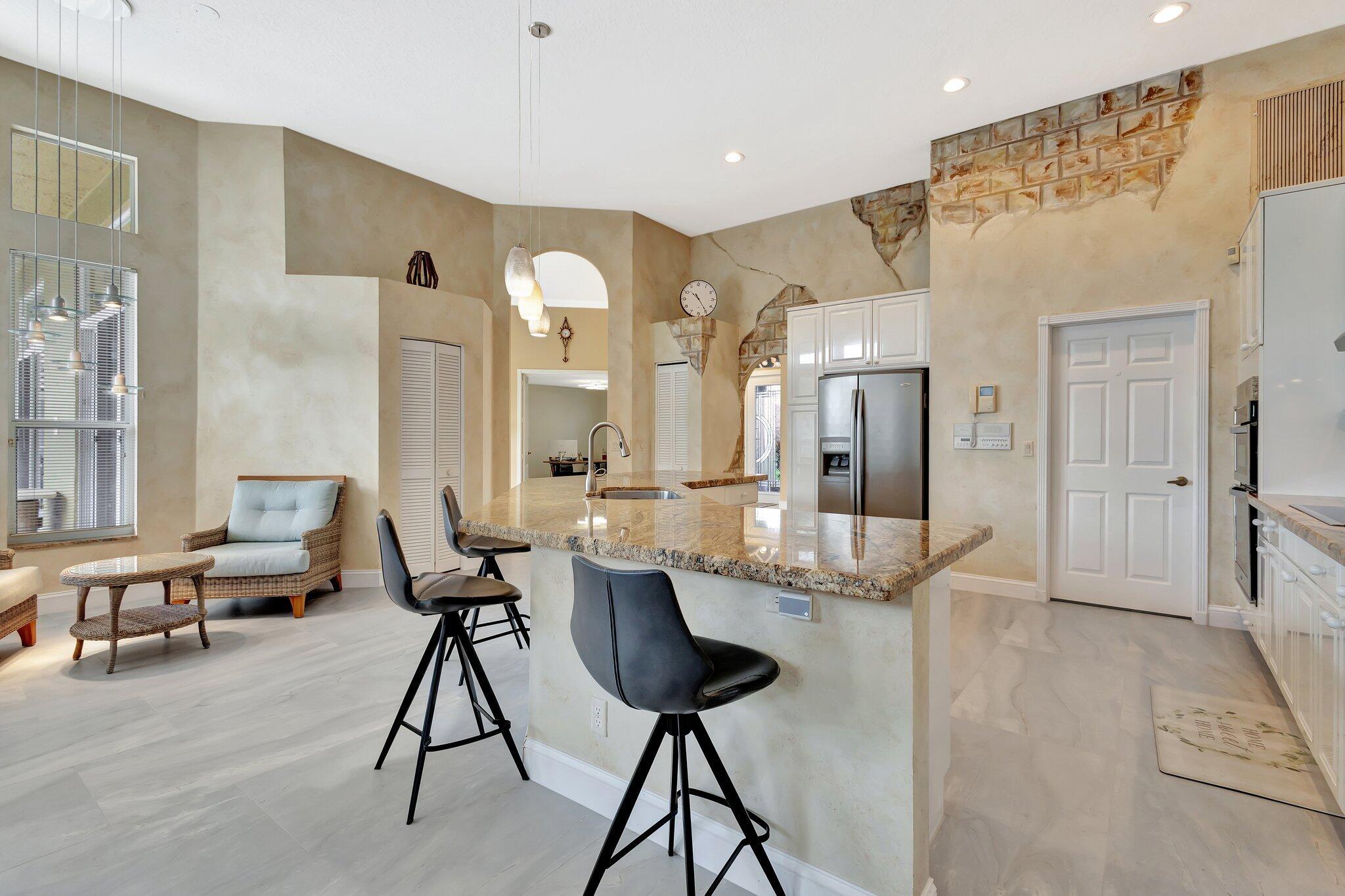 19236 BAY LEAF Court