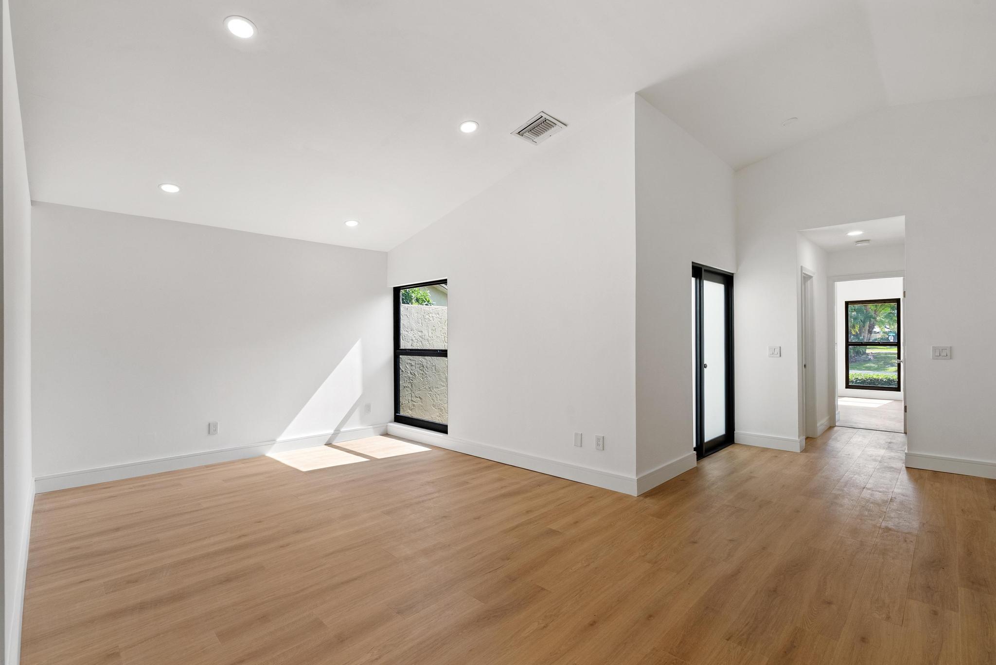 RAINBERRY BAY SEC 5 - Residential