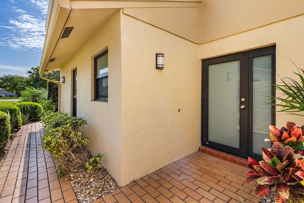 Photo of 786 NW 31st Avenue, Delray Beach, FL 33445 (MLS # B26023244)
