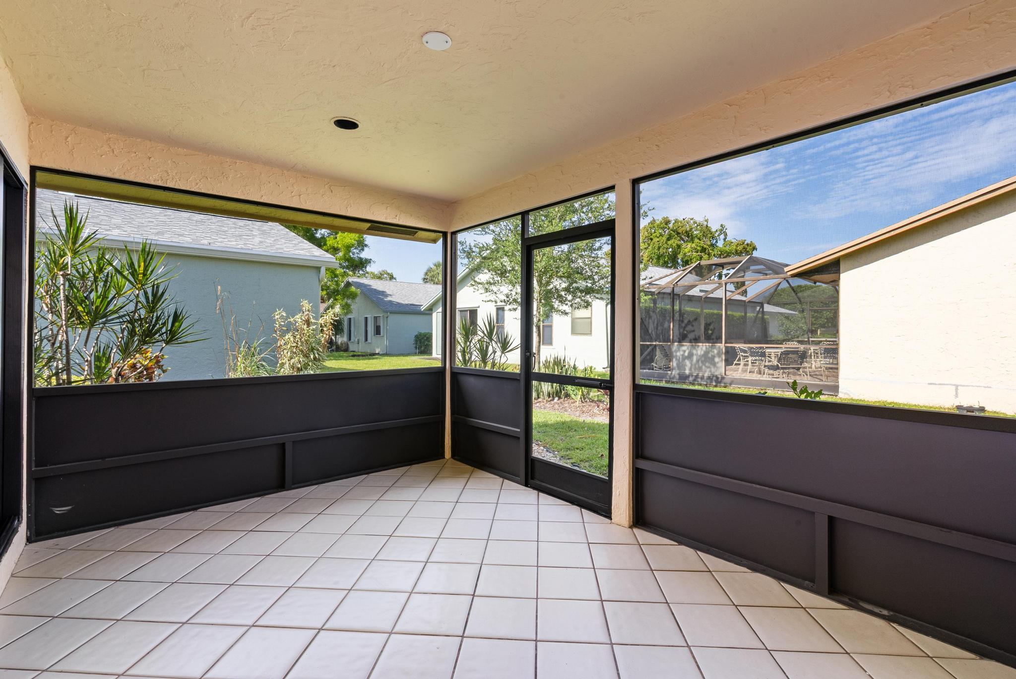 RAINBERRY BAY SEC 5 - Residential