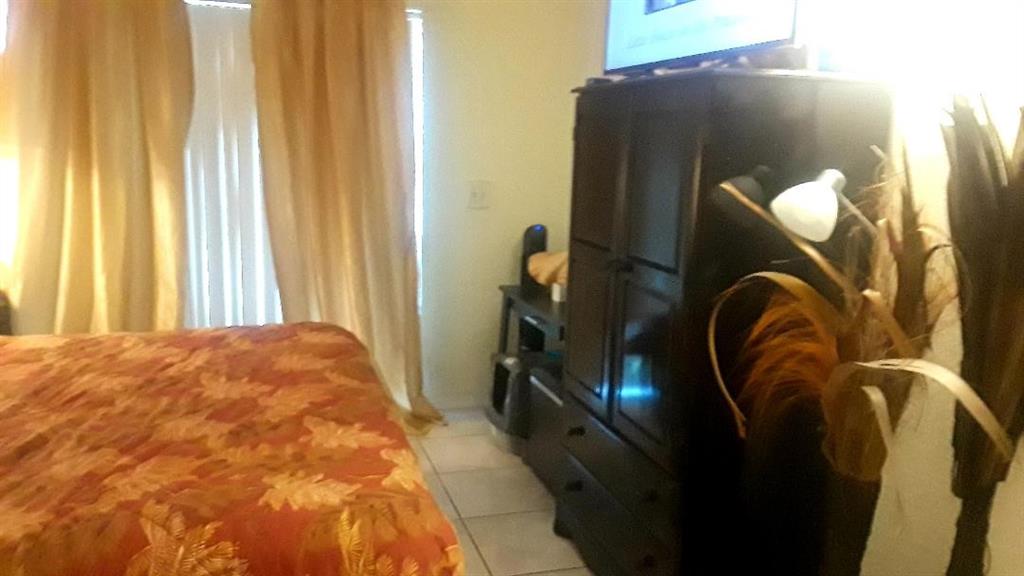 CRYSTAL LAKE 4TH SEC - Residential