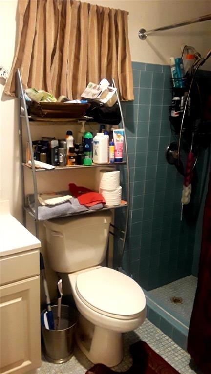 CRYSTAL LAKE 4TH SEC - Residential