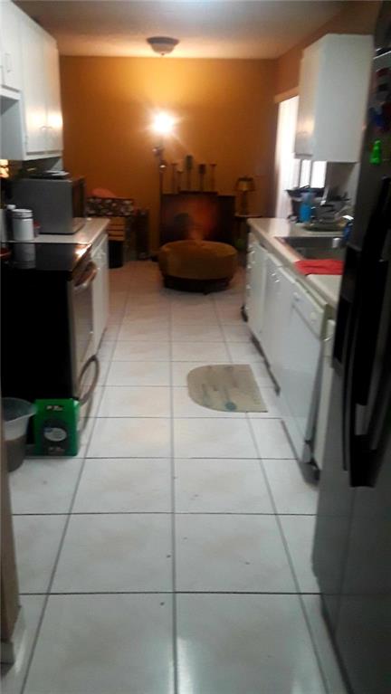 CRYSTAL LAKE 4TH SEC - Residential