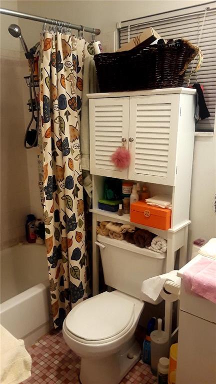 CRYSTAL LAKE 4TH SEC - Residential