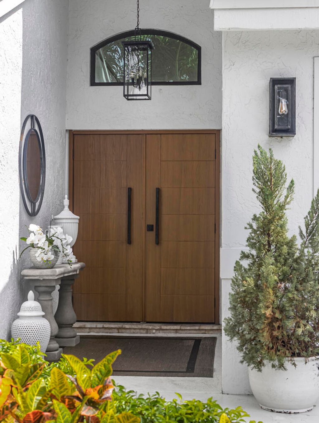 Photo of 2895 N Clearbrook Circle, Delray Beach, FL 33445 (MLS # R11104593)