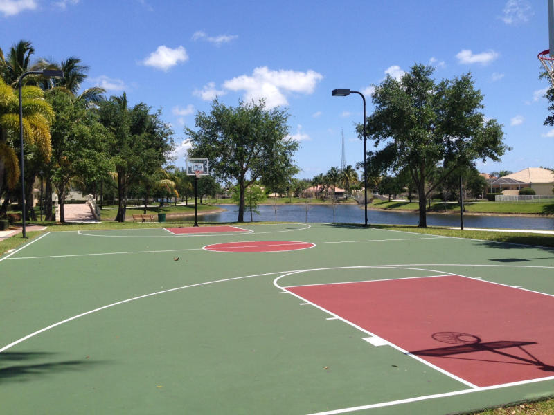 VILLAGEWALK OF WELLINGTON 4 - Residential Lease