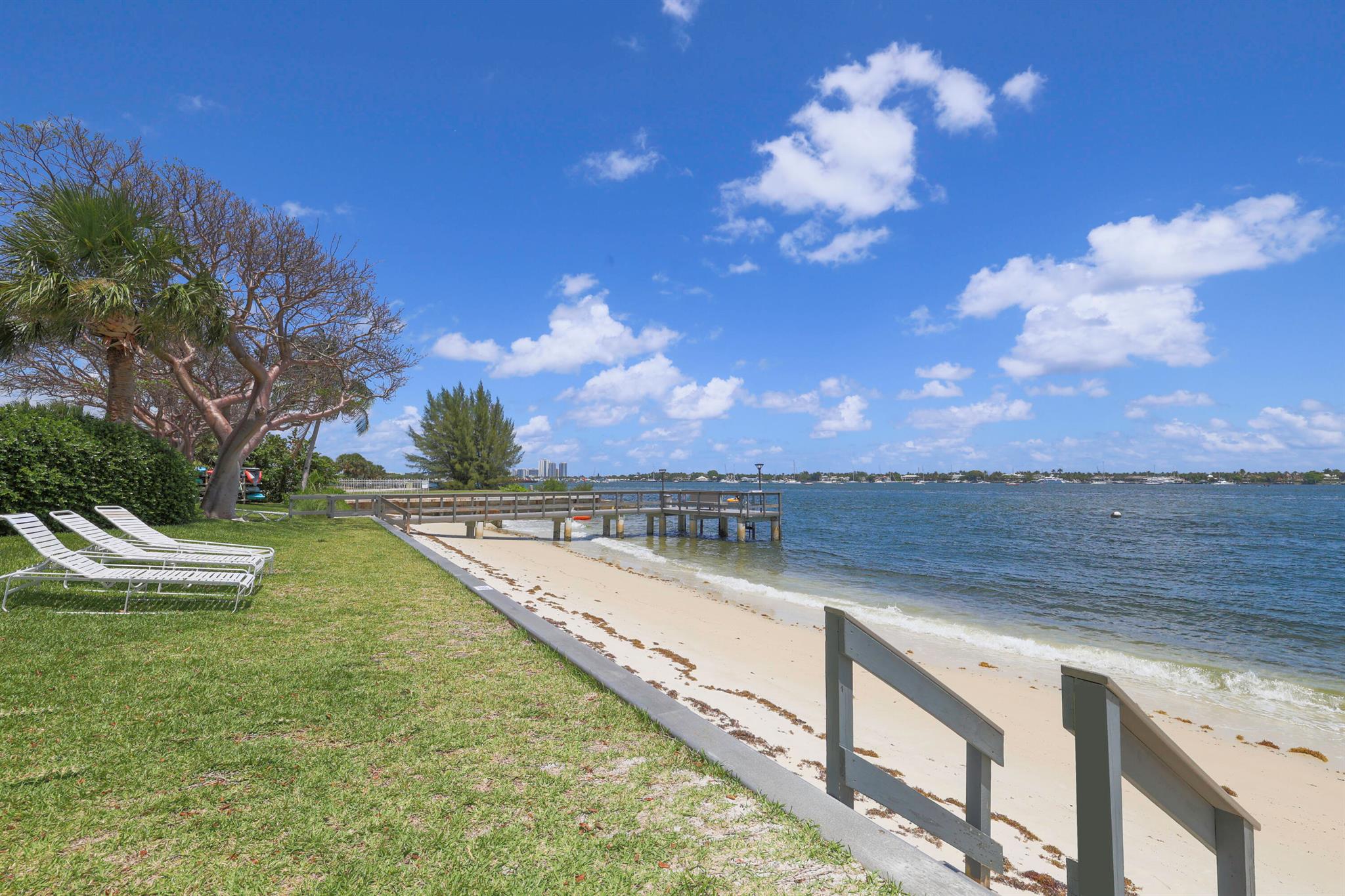 5600 N Flagler Drive 904
