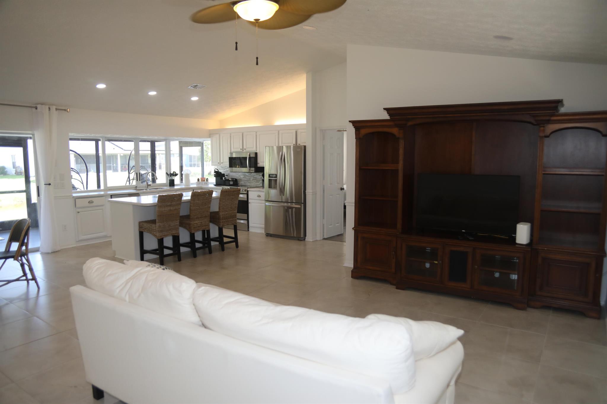 2361 SE Master Avenue, Port St Lucie, FL, 34952/$420,000 3 2361 SE Master Avenue