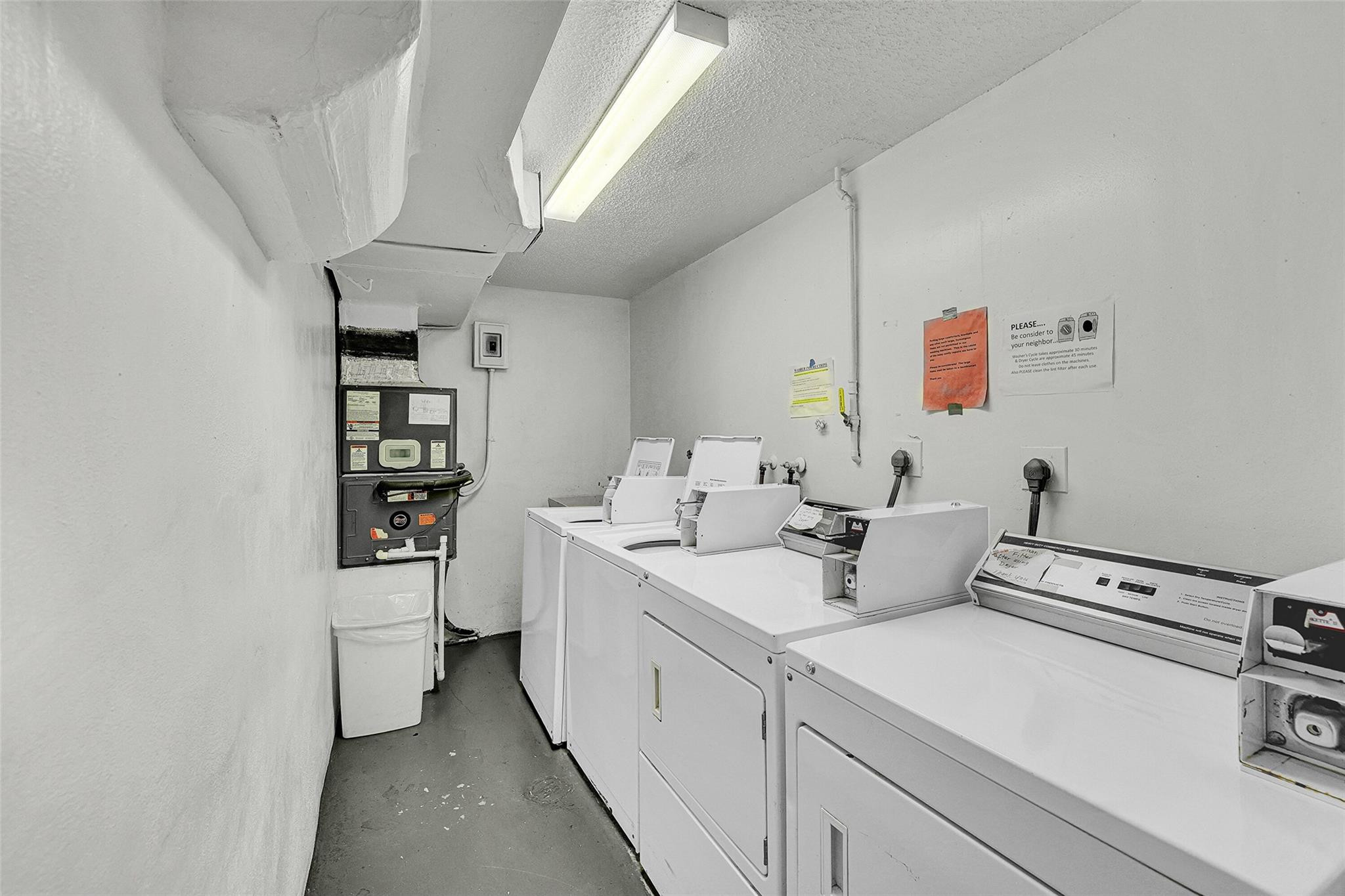 Oakbrook Village - Residential