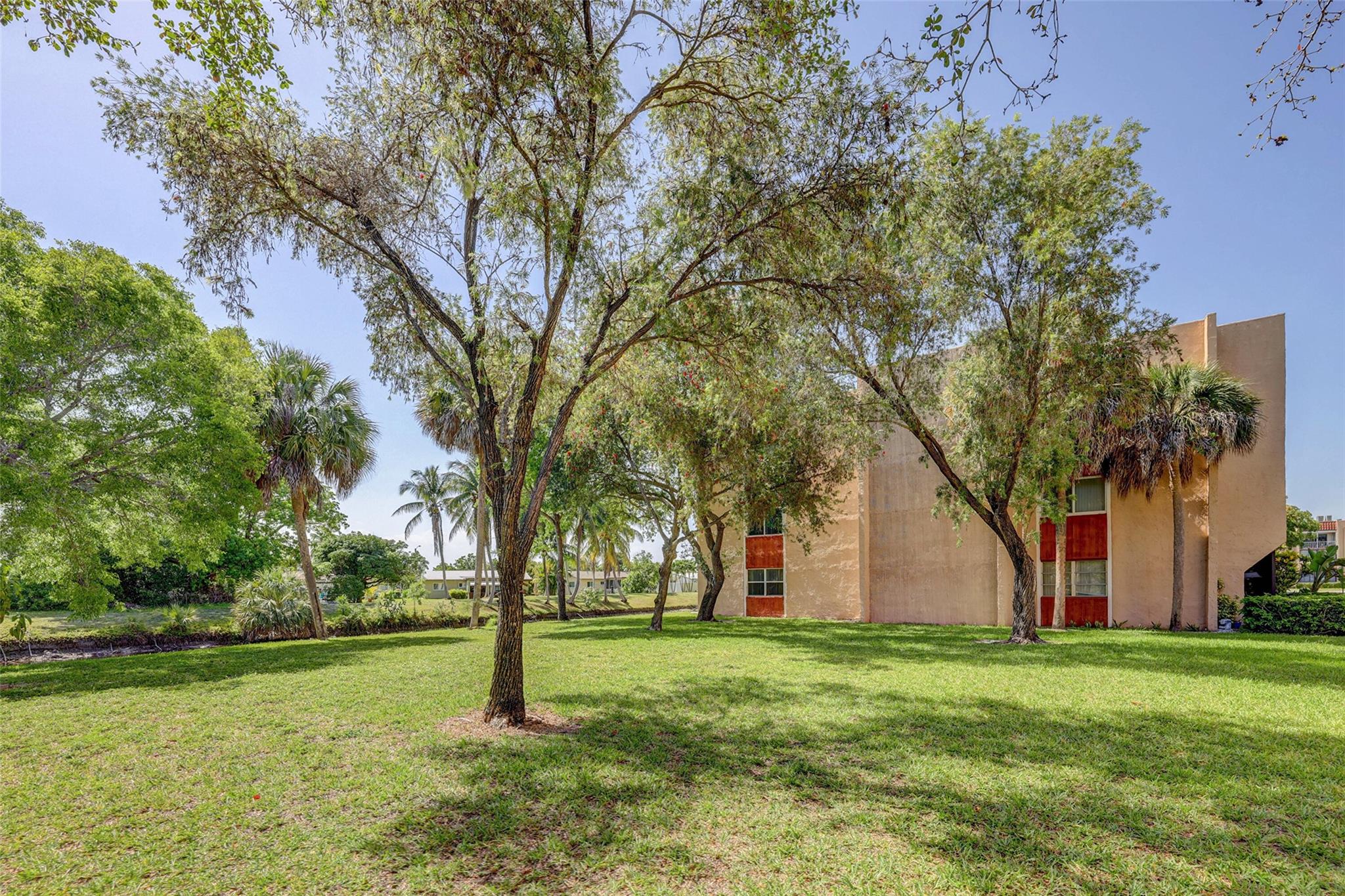 Oakbrook Village - Residential