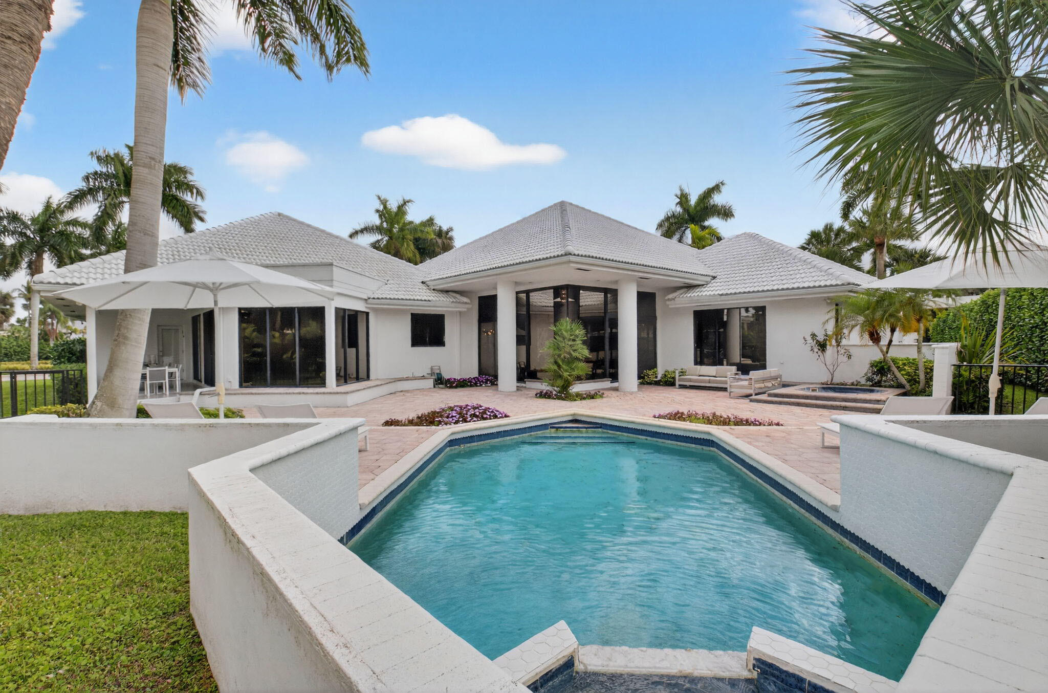 ST ANDREWS COUNTRY CLUB - Residential