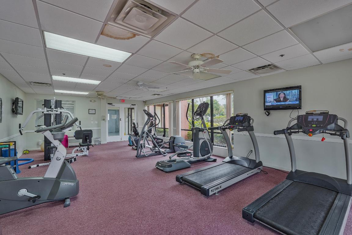 MEED RACQUET CLUB 2 - Residential